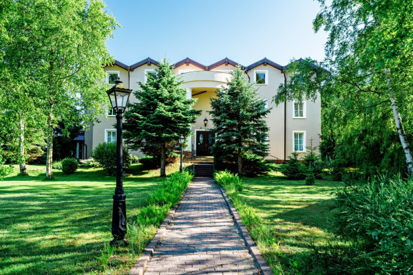 powiat pucki, Jastrzębia Góra, Kuracyjna, Inwestycja nad morzem, dom seniora i apartamenty