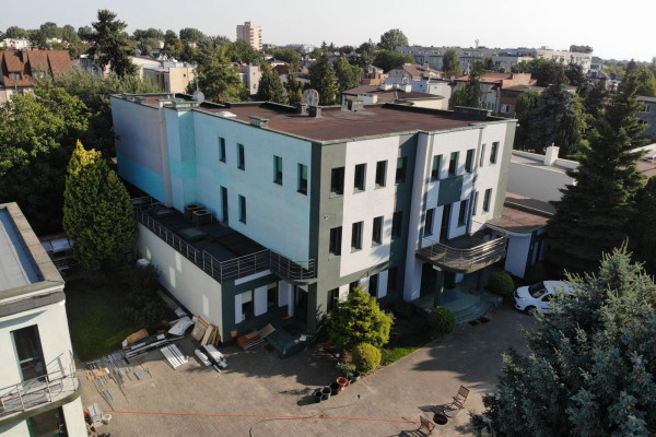 powiat Warszawa, Warszawa, Wiosny Ludów, Budynek mieszkalno - usługowy, SKM Ursus