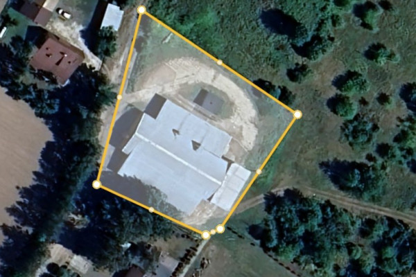 powiat kolski, Krzykosy, Hala handlowo-usługowo-produkcyjna