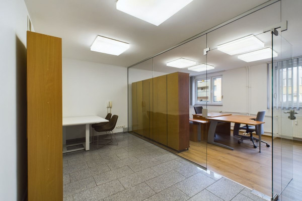 Wrocław, Nowy Dwór, Biuro 106m2, 3 pokoje, parking